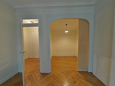 APPARTEMENT T4 A LOUER - LYON 2EME ARRONDISSEMENT Bellecour-a Gourjus - 88.38 m2 - 1357,05€ charges comprises par mois