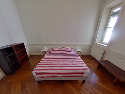 APPARTEMENT T4 A LOUER - LYON 2EME ARRONDISSEMENT Bellecour-a Gourjus - 133.17 m2 - 2196€ charges comprises par mois