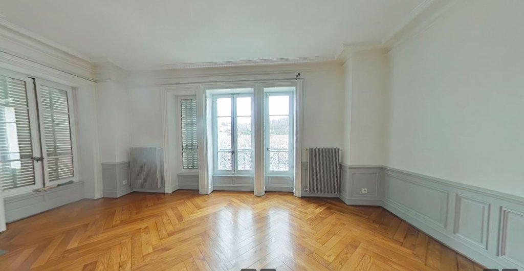 APPARTEMENT T4 A LOUER - LYON 2EME ARRONDISSEMENT Vaubecour-Mairie - 106.51 m2 - 1�770�&euro; charges comprises par mois