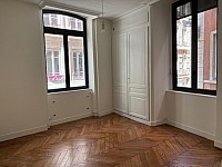 APPARTEMENT T3 A LOUER - LYON 2EME ARRONDISSEMENT Bellecour-a Gourjus - 79.35 m2 - 1 295 € charges comprises par mois