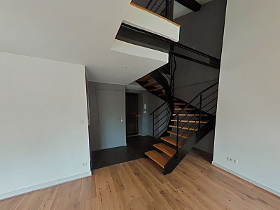 APPARTEMENT T4 A LOUER - LYON 2EME ARRONDISSEMENT Ampere-Ainay - 78.31 m2 - 1 345 &euro; charges comprises par mois