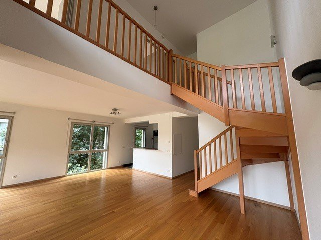 APPARTEMENT T4 A LOUER - LYON 2EME ARRONDISSEMENT Rambaud-Seguin - 109.3 m2 - 2 190 &euro; charges comprises par mois