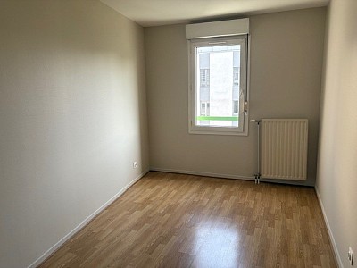 APPARTEMENT T4 A LOUER - LYON 3EME ARRONDISSEMENT Saxe-Vileroy - 91.29 m2 - 1498€ charges comprises par mois