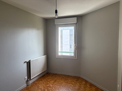 APPARTEMENT T4 A LOUER - LYON 3EME ARRONDISSEMENT Saxe-Vileroy - 91.29 m2 - 1498€ charges comprises par mois