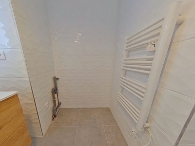 APPARTEMENT T4 A LOUER - LYON 4EME ARRONDISSEMENT Lyon Plage-Ypres - 113.6 m2 - 1 989 &euro; charges comprises par mois