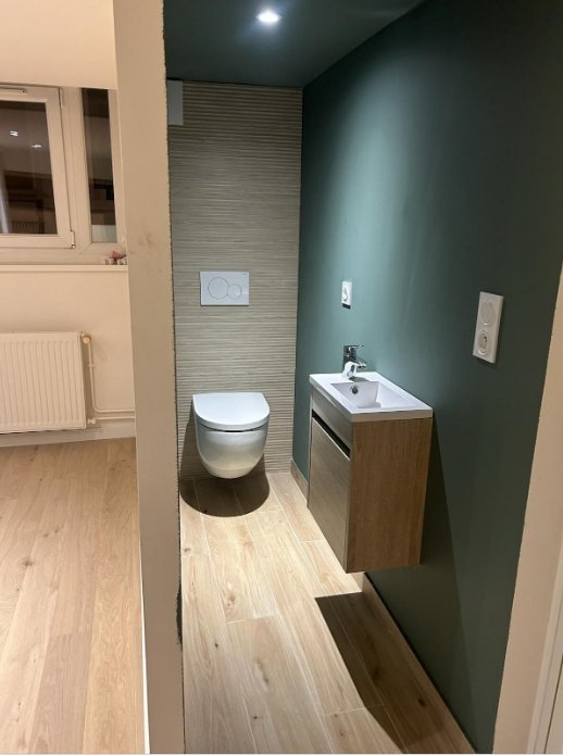 APPARTEMENT T4 A LOUER - LYON 4EME ARRONDISSEMENT Boucle Louis Thevenet - 121.1 m2 - 2�350�&euro; charges comprises par mois