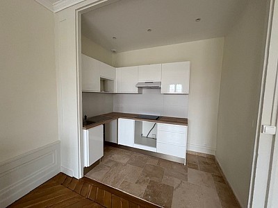 APPARTEMENT T4 A LOUER - LYON 5EME ARRONDISSEMENT Saint-Jean - 94.43 m2 - 1�545�&euro; charges comprises par mois