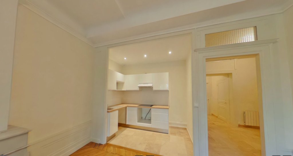 APPARTEMENT T4 A LOUER - LYON 5EME ARRONDISSEMENT Saint-Jean - 94.43 m2 - 1�545�&euro; charges comprises par mois