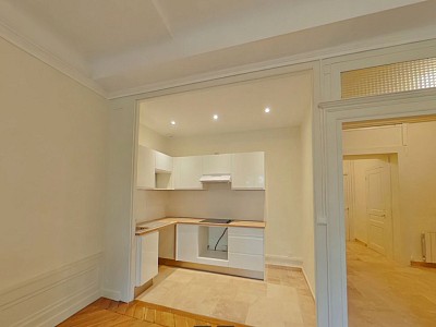 APPARTEMENT T4 A LOUER - LYON 5EME ARRONDISSEMENT Saint-Jean - 94.43 m2 - 1�545�&euro; charges comprises par mois