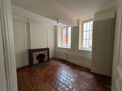 APPARTEMENT T4 A LOUER - LYON 5EME ARRONDISSEMENT Saint-Jean - 94.43 m2 - 1�545�&euro; charges comprises par mois