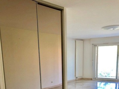 APPARTEMENT T4 - LYON 6EME ARRONDISSEMENT - 119,55 m2 - LOUÉ