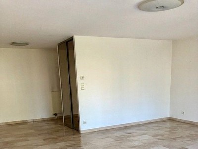 APPARTEMENT T4 - LYON 6EME ARRONDISSEMENT - 119,55 m2 - LOUÉ