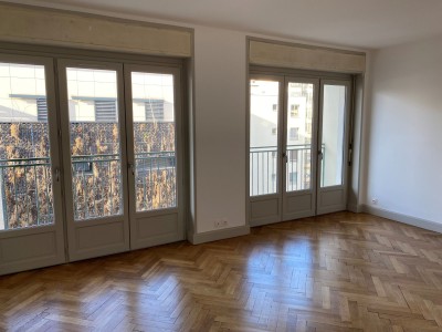APPARTEMENT T4 A LOUER - LYON 6EME ARRONDISSEMENT - 106 m2 - 1590 € charges comprises par mois