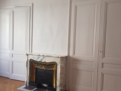 APPARTEMENT T4 A LOUER - LYON 6EME ARRONDISSEMENT l Helvetie - 142.9 m2 - 2110€ charges comprises par mois