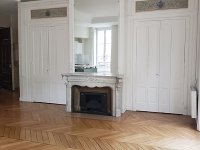 APPARTEMENT T4 A LOUER - LYON 6EME ARRONDISSEMENT Puvis de Chavannes - 119.95 m2 - 2045€ charges comprises par mois