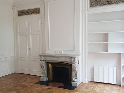 APPARTEMENT T4 A LOUER - LYON 6EME ARRONDISSEMENT Puvis de Chavannes - 119.95 m2 - 2045€ charges comprises par mois