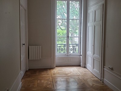 APPARTEMENT T4 A LOUER - LYON 6EME ARRONDISSEMENT Puvis de Chavannes - 119.95 m2 - 2045€ charges comprises par mois