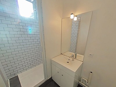 APPARTEMENT T4 A LOUER - LYON 6EME ARRONDISSEMENT Puvis de Chavannes - 69.93 m2 - 1272€ charges comprises par mois