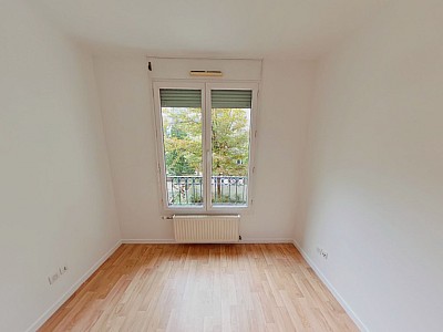 APPARTEMENT T4 A LOUER - LYON 6EME ARRONDISSEMENT Vauban - 95.35 m2 - 1539€ charges comprises par mois