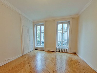 APPARTEMENT T4 A LOUER - LYON 6EME ARRONDISSEMENT Puvis de Chavannes - 114.34 m2 - 1 950 € charges comprises par mois