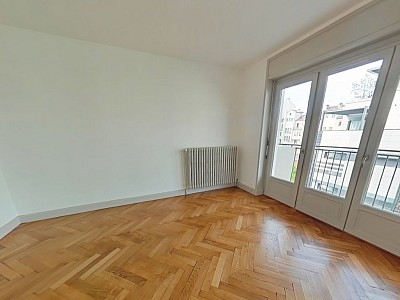 APPARTEMENT T4 A LOUER - LYON 6EME ARRONDISSEMENT l Helvetie - 105.73 m2 - 1 660 € charges comprises par mois