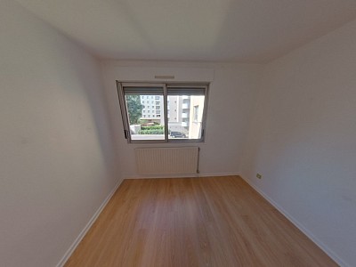 APPARTEMENT T4 A LOUER - LYON 6EME ARRONDISSEMENT Bellecombe-Thiers - 85.91 m2 - 1 230 € charges comprises par mois