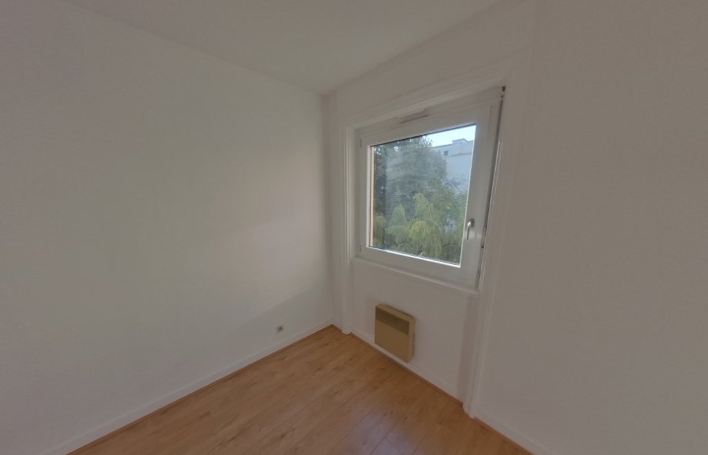 APPARTEMENT T4 A LOUER - LYON 6EME ARRONDISSEMENT l Helvetie - 95.66 m2 - 1 700 &euro; charges comprises par mois
