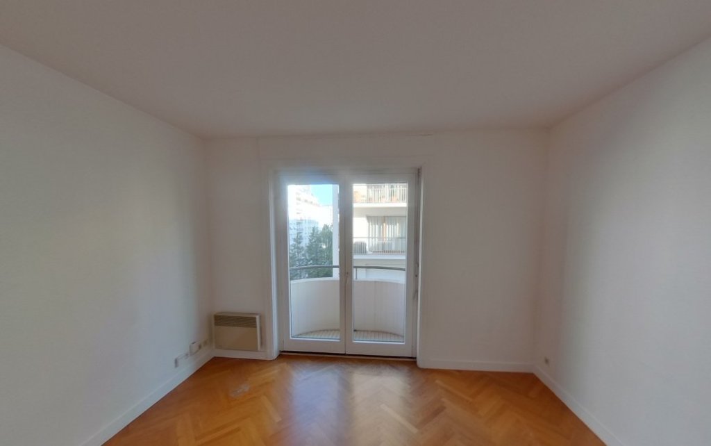APPARTEMENT T4 A LOUER - LYON 6EME ARRONDISSEMENT l Helvetie - 95.66 m2 - 1 700 &euro; charges comprises par mois