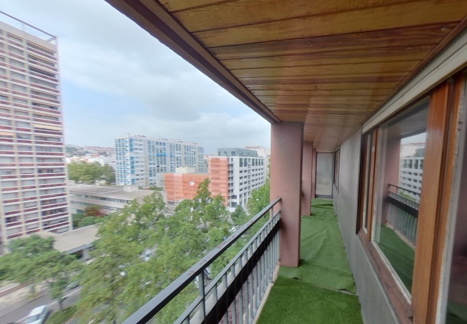 APPARTEMENT T4 A LOUER - LYON 6EME ARRONDISSEMENT Mongolfier-Le Lycee - 66.62 m2 - 1 220 &euro; charges comprises par mois