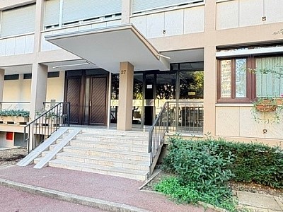 APPARTEMENT T3 A LOUER - LYON 6EME ARRONDISSEMENT Mongolfier-Le Lycee - 66.81 m2 - 1 170 &euro; charges comprises par mois