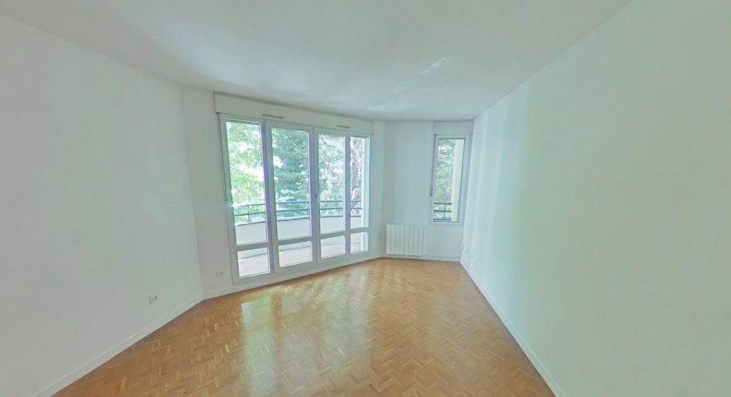 APPARTEMENT T4 A LOUER - LYON 6EME ARRONDISSEMENT Vauban - 92.47 m2 - 1 695 &euro; charges comprises par mois