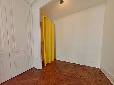 APPARTEMENT T4 A LOUER - LYON 6EME ARRONDISSEMENT Puvis de Chavannes - 91.29 m2 - 1 095 € charges comprises par mois