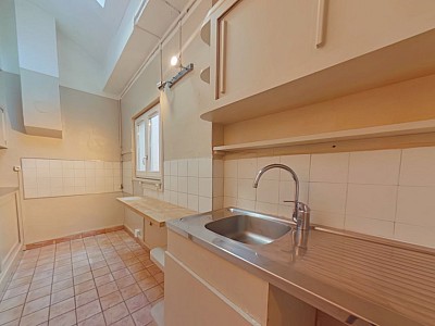 APPARTEMENT T4 A LOUER - LYON 6EME ARRONDISSEMENT Puvis de Chavannes - 91.29 m2 - 1 095 € charges comprises par mois