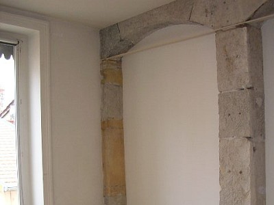 APPARTEMENT T4 A LOUER - LYON 6EME ARRONDISSEMENT - 110.56 m2 - 1765 € charges comprises par mois
