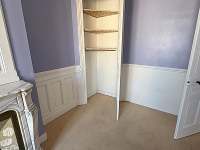 APPARTEMENT T4 A LOUER - LYON 7EME ARRONDISSEMENT Mairie - 110.27 m2 - 1390€ charges comprises par mois