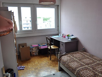 APPARTEMENT T4 A LOUER - LYON 7EME ARRONDISSEMENT Le Fleuve - 88.73 m2 - 1 650 € charges comprises par mois