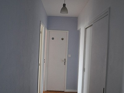APPARTEMENT T4 A LOUER - LYON 7EME ARRONDISSEMENT Le Fleuve - 88.73 m2 - 1 650 € charges comprises par mois