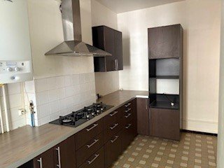 APPARTEMENT T4 A LOUER - LYON 7EME ARRONDISSEMENT Stalingrad - 84.79 m2 - 1 215 &euro; charges comprises par mois