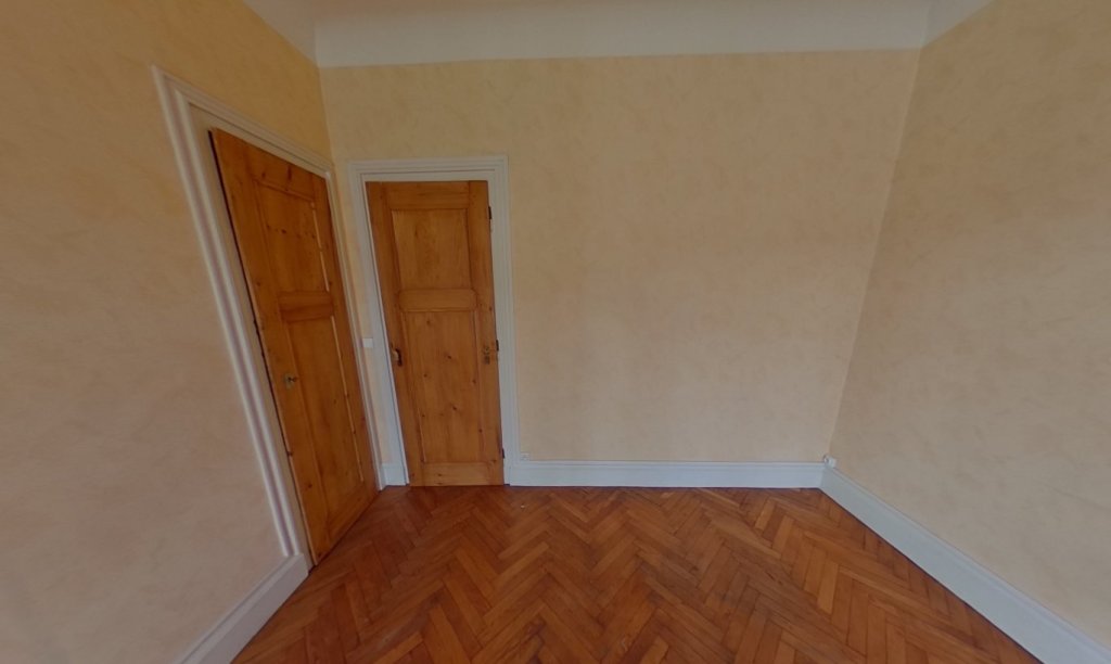 APPARTEMENT T4 A LOUER - LYON 9EME ARRONDISSEMENT Salengro - 87.62 m2 - 1 065 &euro; charges comprises par mois