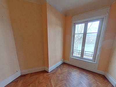 APPARTEMENT T4 A LOUER - LYON 9EME ARRONDISSEMENT Salengro - 87.62 m2 - 1 065 € charges comprises par mois