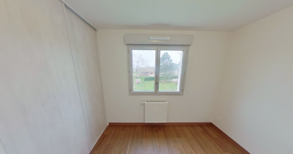 APPARTEMENT T4 A LOUER - ST GEORGES D ESPERANCHE - 90.3 m2 - 1 280 &euro; charges comprises par mois