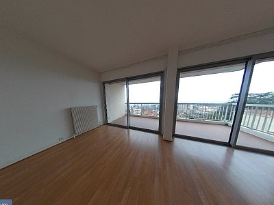 APPARTEMENT T4 A LOUER - STE FOY LES LYON Centre - 113.08 m2 - 1440€ charges comprises par mois