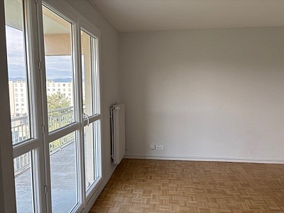 APPARTEMENT T4 A LOUER - STE FOY LES LYON Les-Provinces - 70.74 m2 - 1 120 &euro; charges comprises par mois
