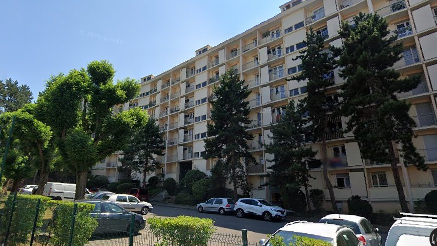 APPARTEMENT T4 A LOUER - STE FOY LES LYON Les-Provinces - 70.74 m2 - 1 120 &euro; charges comprises par mois