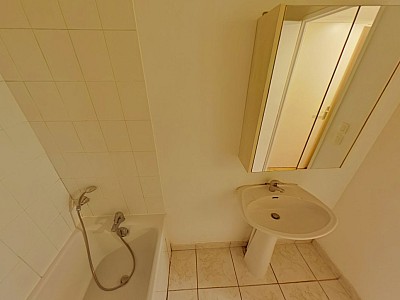 APPARTEMENT T4 A LOUER - STE FOY LES LYON Les-Dames Grand-Vallon - 95.62 m2 - 1 390 &euro; charges comprises par mois