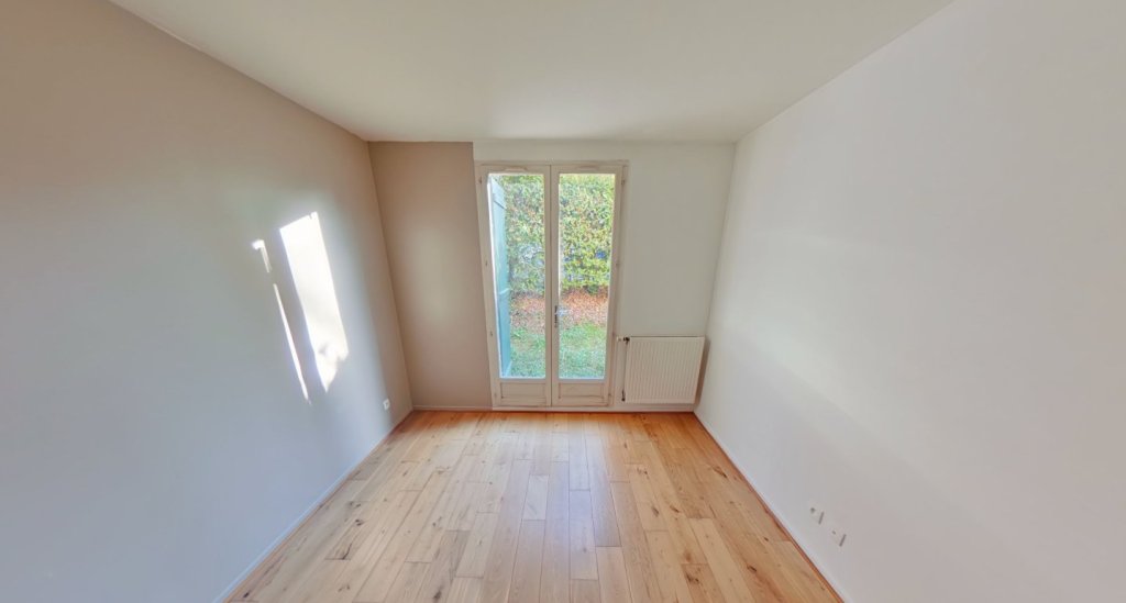 APPARTEMENT T4 A LOUER - STE FOY LES LYON Les-Dames Grand-Vallon - 95.62 m2 - 1 390 &euro; charges comprises par mois