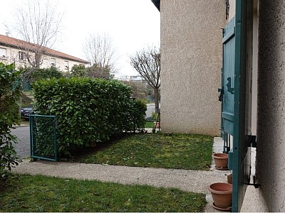 APPARTEMENT T4 A LOUER - STE FOY LES LYON - 95,62 m2 - 1320 € charges comprises par mois