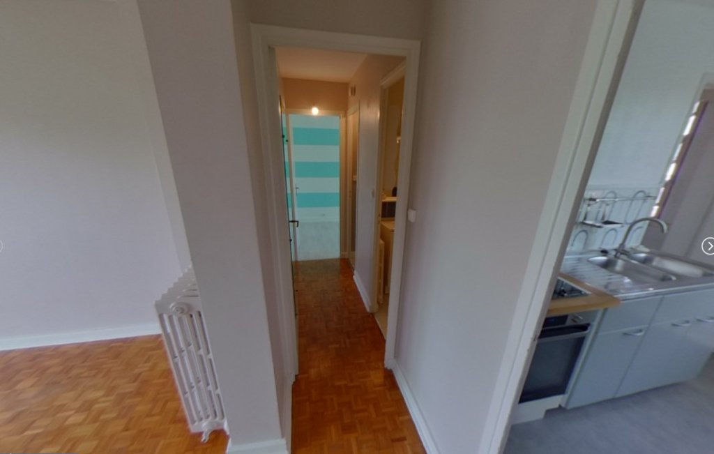 APPARTEMENT T4 A LOUER - TASSIN LA DEMI LUNE La-Raude - 65.59 m2 - 752�&euro; charges comprises par mois