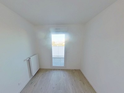 APPARTEMENT T4 A LOUER - VENISSIEUX - 82 m2 - 1 317,63 &euro; charges comprises par mois