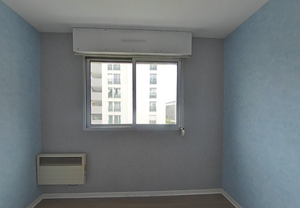 APPARTEMENT T4 A LOUER - VILLEURBANNE Onze-Novembre - 105.51 m2 - 1 290 &euro; charges comprises par mois